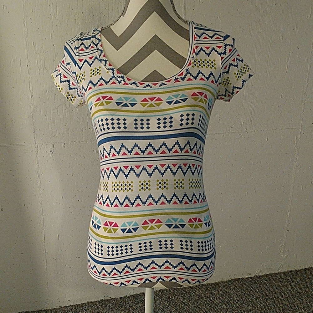 Geometric t-shirt